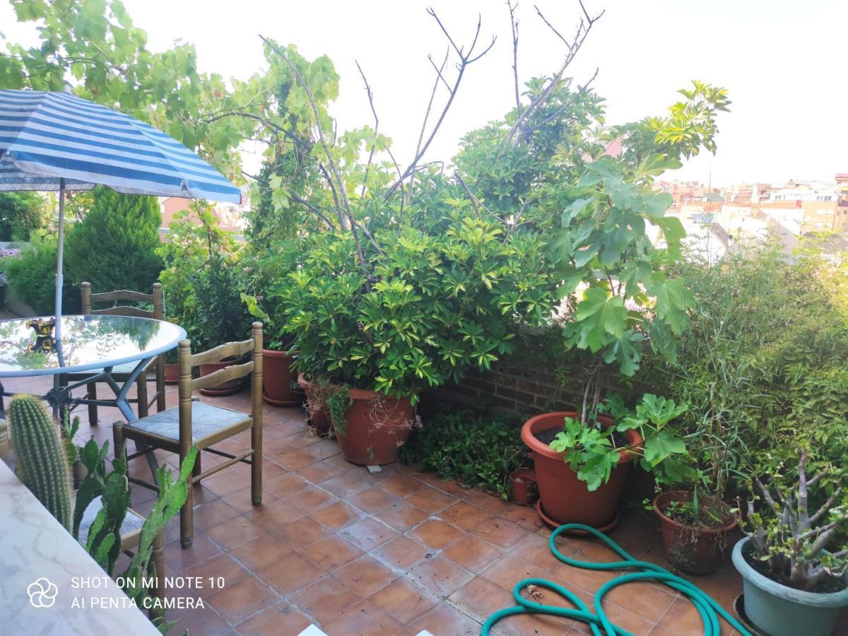 Habitacion Mv Madrid Exteriér fotografie